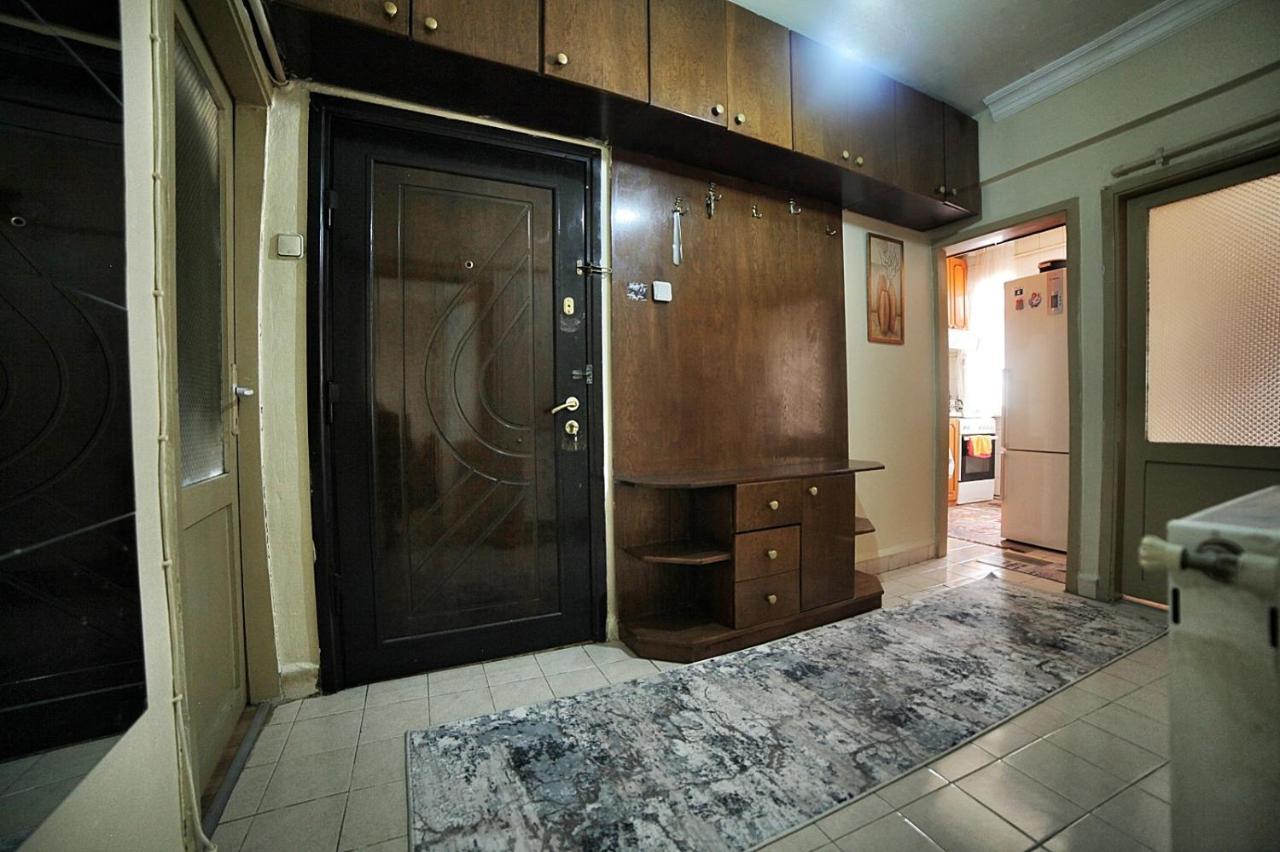 Private Room Close To Merter And Gungoren Textile Center Istanbul Eksteriør bilde